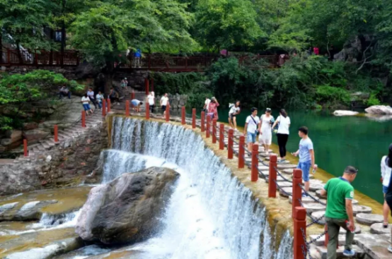 来一次刷爆朋友圈的旅行吧……